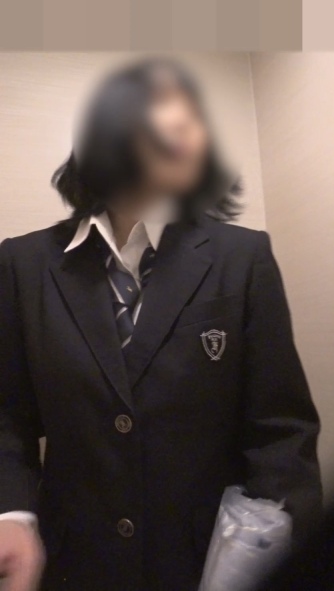 Karte.27 たれぱんだおっぱいJKの着替え盗撮 #これがこう