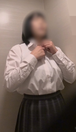 Karte.27 たれぱんだおっぱいJKの着替え盗撮 #これがこう